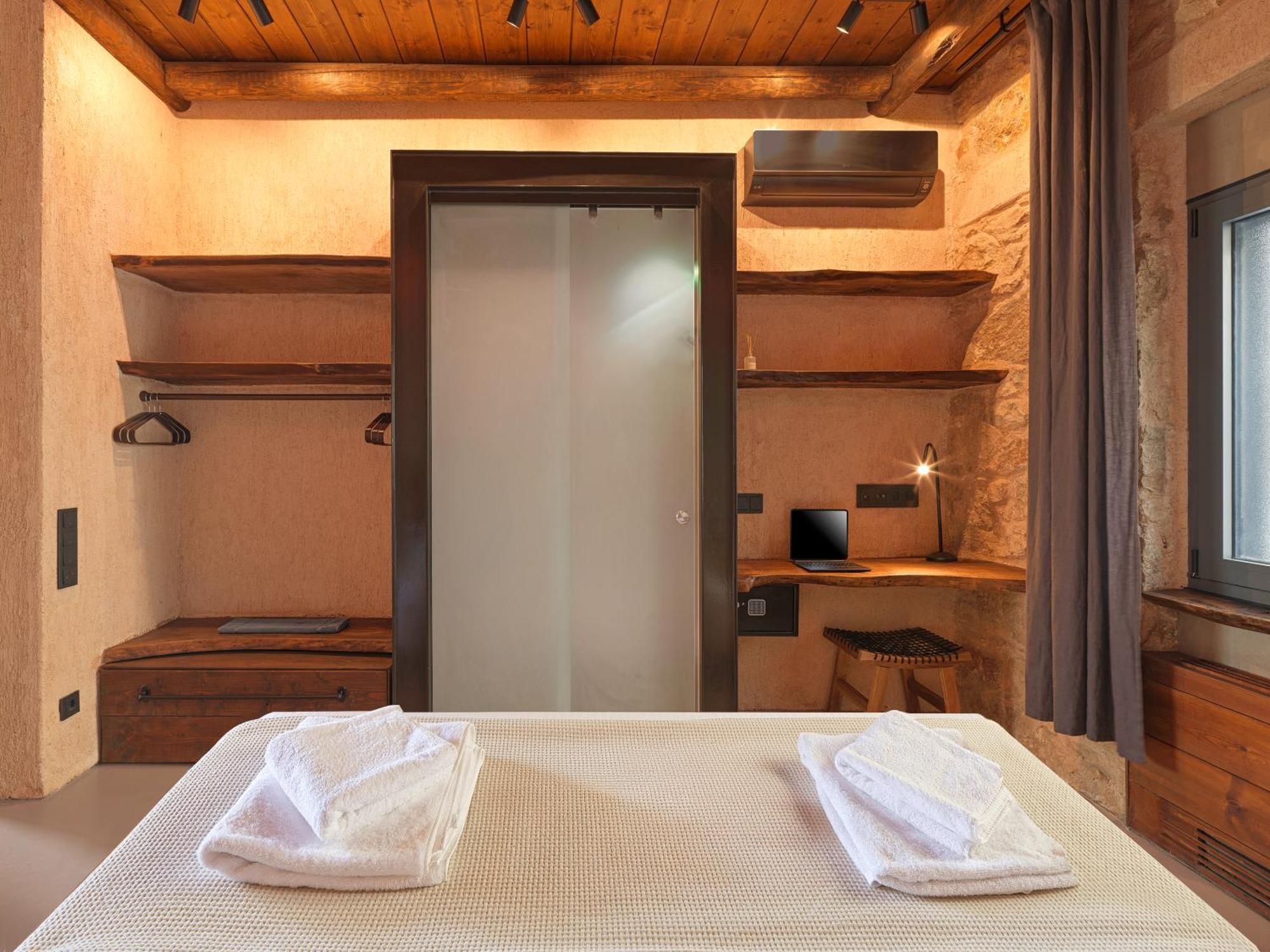 Sea View Garden Suites Piraeus Exterior photo